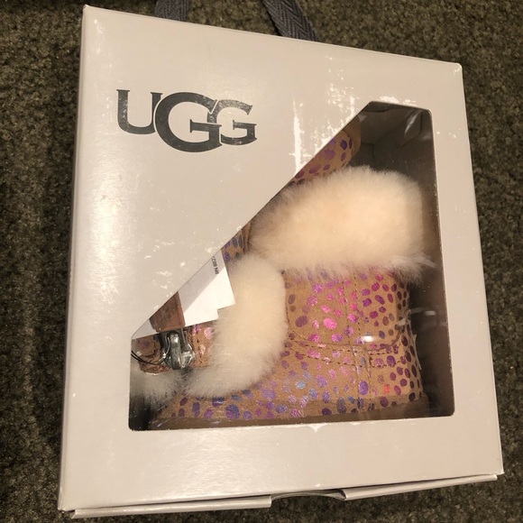 BNIB UGG baby toddler metallic rainbow spots pink boots size 0/1 (0-6m) - Picture 1 of 12